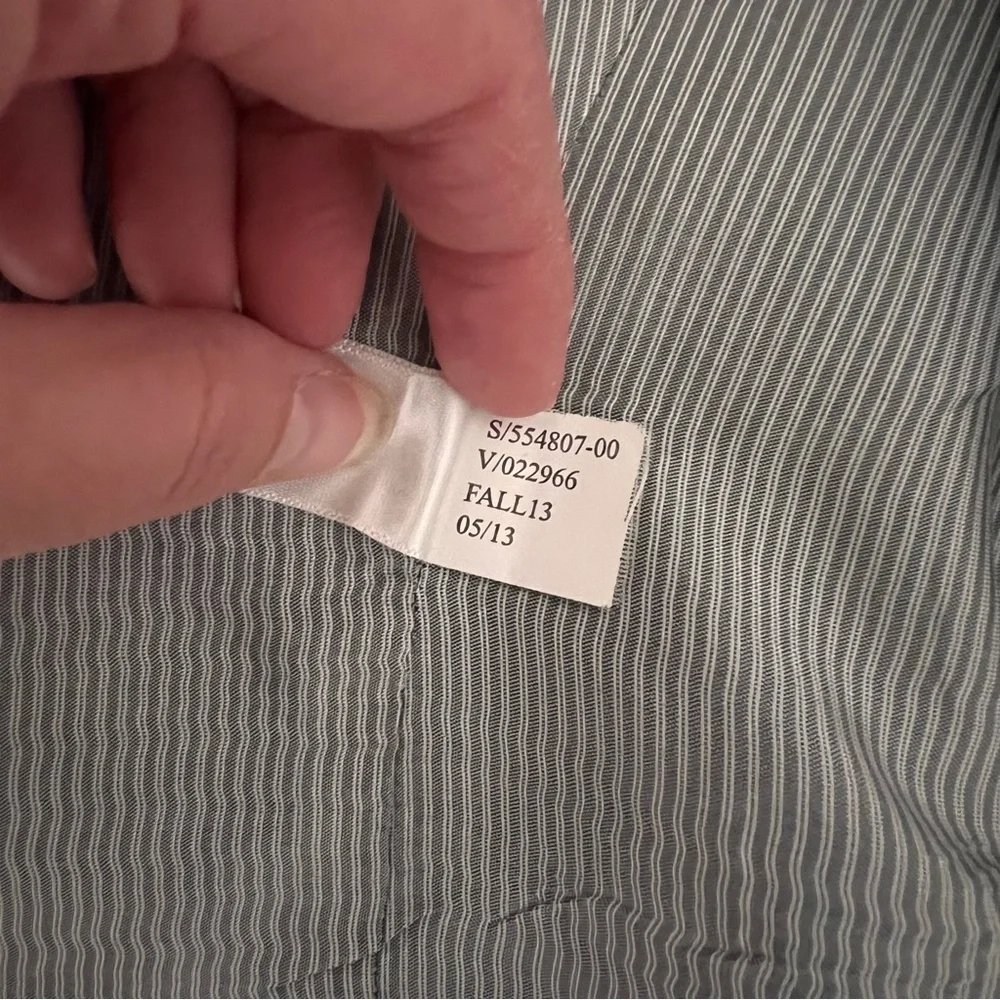 Banana Republic Tailored Slim Fit Men’s Suit – Light Gray Plaid – Preloved